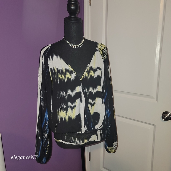 New York & Company Black White and Yellow Blouse Sz: XL - Picture 2 of 7